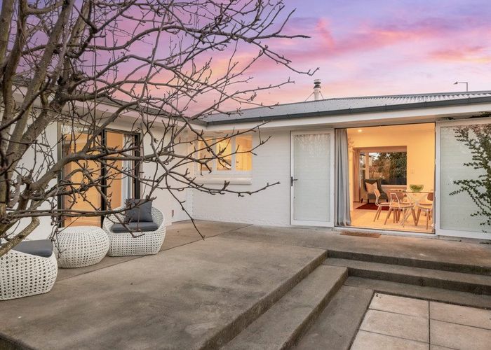  at 126 Kendal Avenue, Burnside, Christchurch City, Canterbury