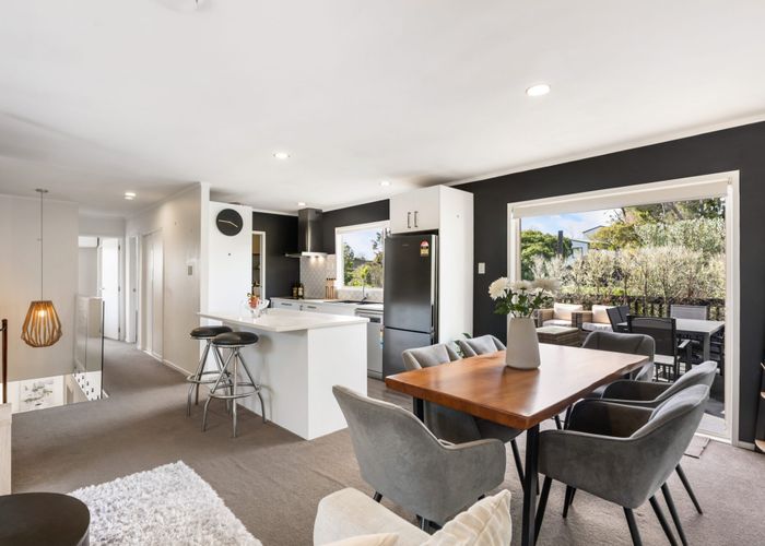  at 7 Paris Place, Birkenhead, North Shore City, Auckland