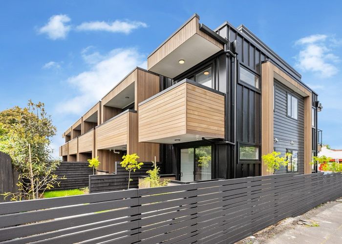  at 12/93 Gribblehirst Road, Sandringham, Auckland City, Auckland