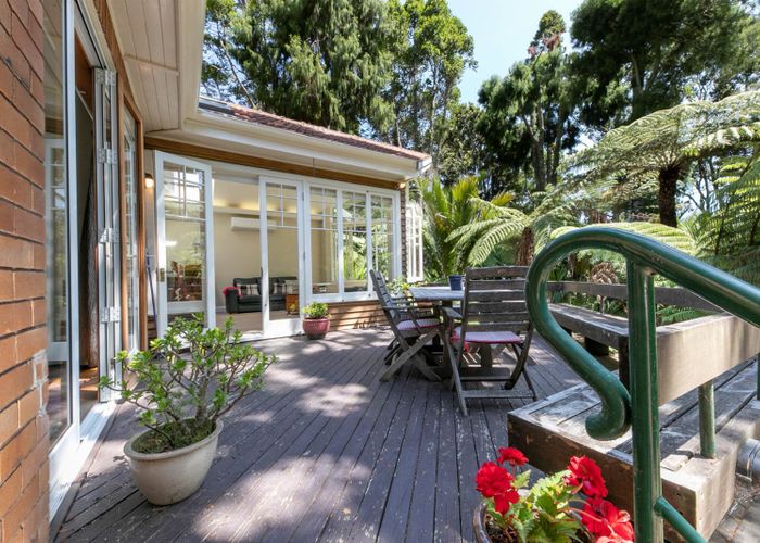  at 14 Westridge Road, Titirangi, Auckland