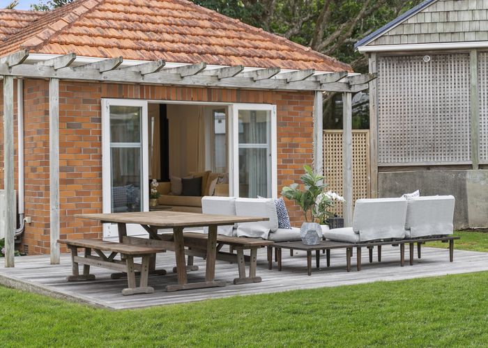  at 1A Korokino Road, Greenlane, Auckland