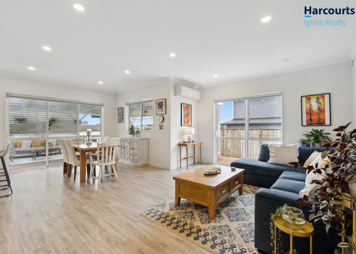  at 17 Thistle Close, Beachlands, Manukau City, Auckland