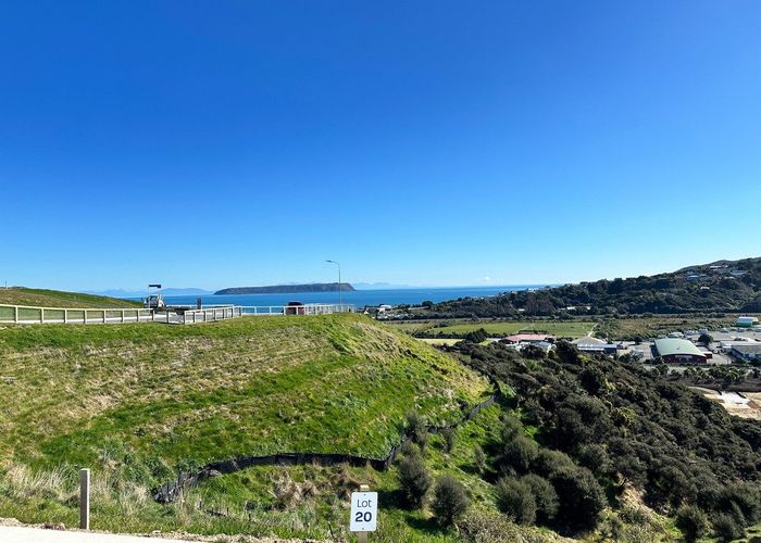 at Plimmerton Heights, Camborne, Porirua, Wellington