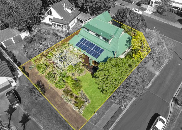  at 1 Cove Lane, Mount Wellington, Auckland