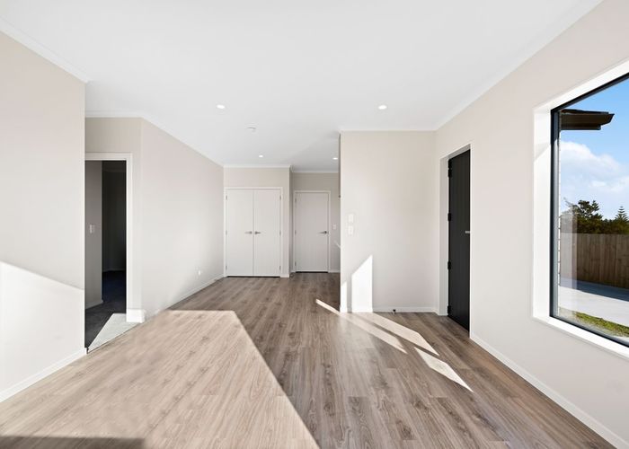  at 1/1 Mitcham Avenue, Forest Lake, Hamilton, Waikato