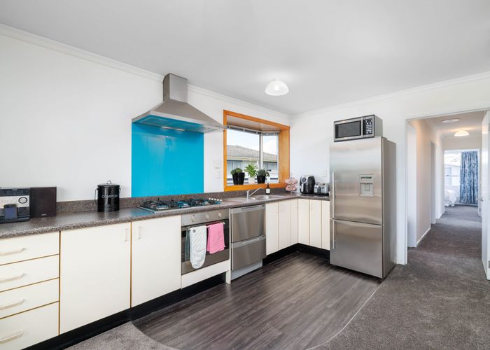 at 134 Inwoods Close, Parklands, Christchurch