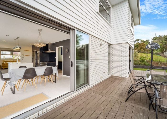  at 18 Bella Vista Drive, Gulf Harbour, Whangaparaoa