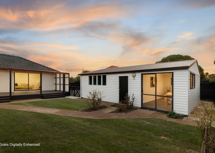  at 85 Owles Terrace, New Brighton, Christchurch City, Canterbury