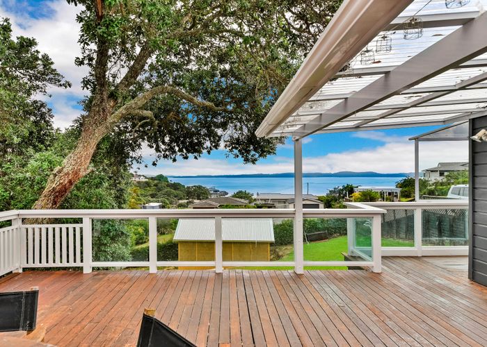  at 8 Rewa Road, Maraetai, Auckland