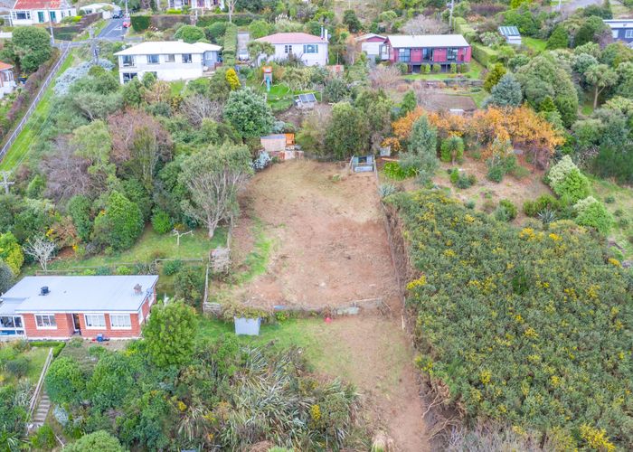  at 61 Manapouri Street, Ravensbourne, Dunedin