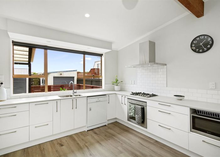  at 19 Elizabeth Street, Moera, Lower Hutt