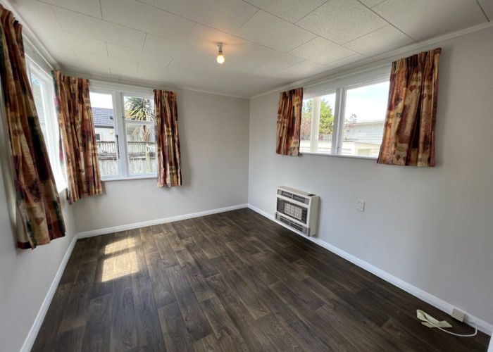  at 15 Manawatu Street, Hokowhitu, Palmerston North, Manawatu / Whanganui
