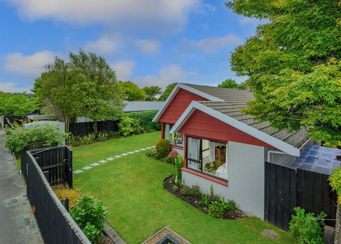  at 192 Highsted Road, Casebrook, Christchurch