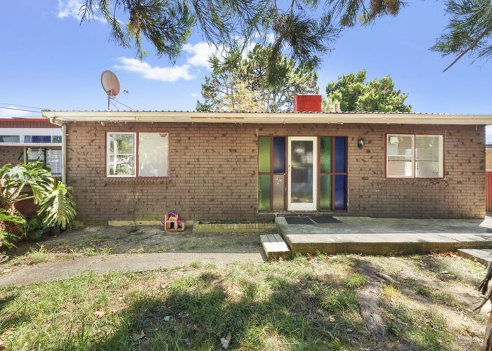  at 99 Seabrook Avenue, New Lynn, Waitakere City, Auckland