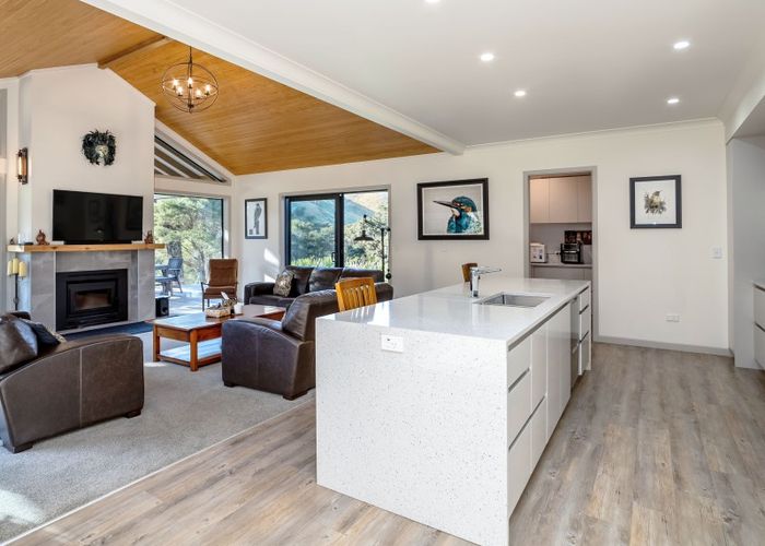  at 435 Blue Rock Road, Ruakokoputuna