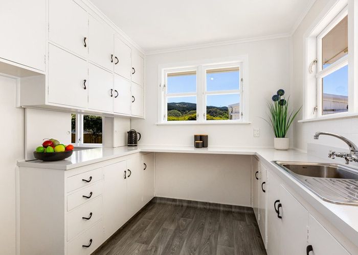  at 3 Tiwakawaka Grove, Heretaunga, Upper Hutt, Wellington