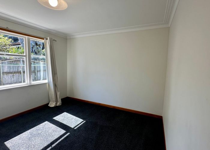  at 9 Waiana Ave, Mangere Bridge, Manukau City, Auckland