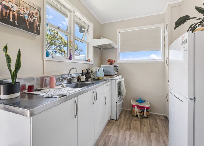  at 1/24 Abercrombie Street, Howick, Manukau City, Auckland