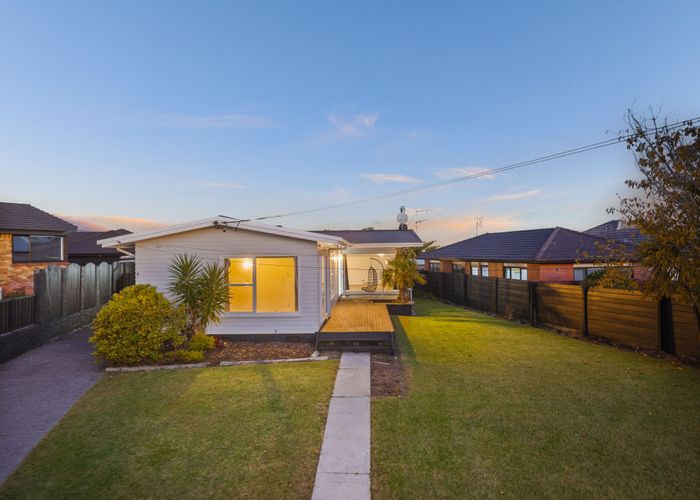  at 1 Sexton Place, Manurewa East, Manukau City, Auckland