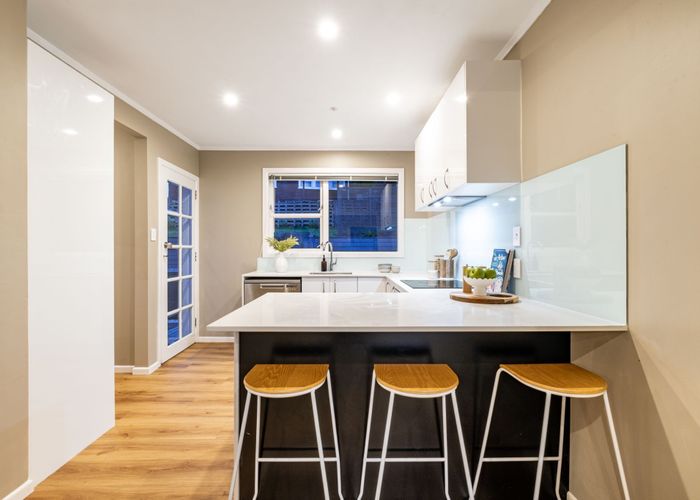 at 9 Brora Crescent, Papakowhai, Porirua, Wellington
