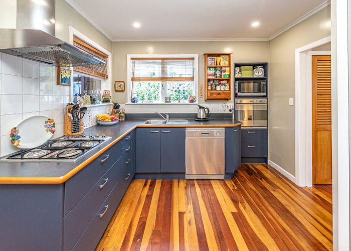  at 7 East Way, Durie Hill, Whanganui