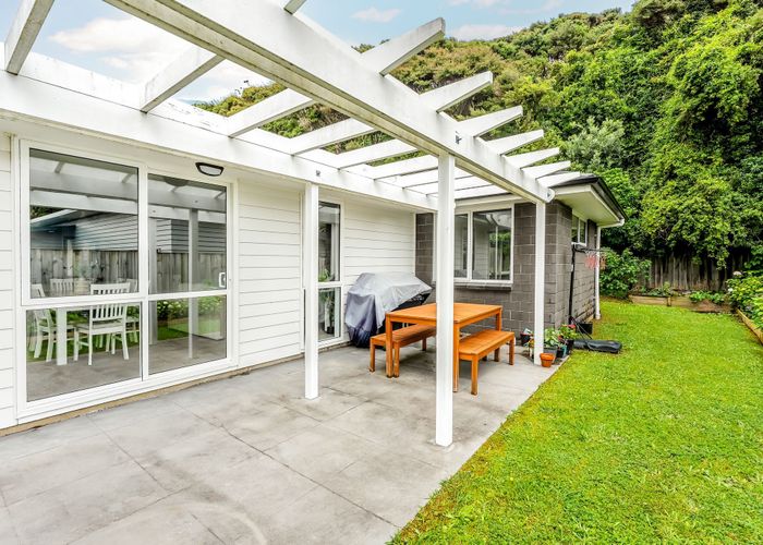  at 15 Banks Boulevard, Whitby, Porirua, Wellington