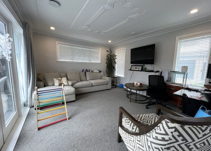 at 192 Weston Road, St. Albans, Christchurch City, Canterbury