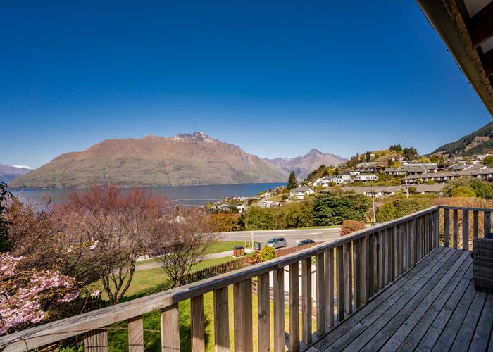  at 17B Cameron Place, Fernhill, Queenstown