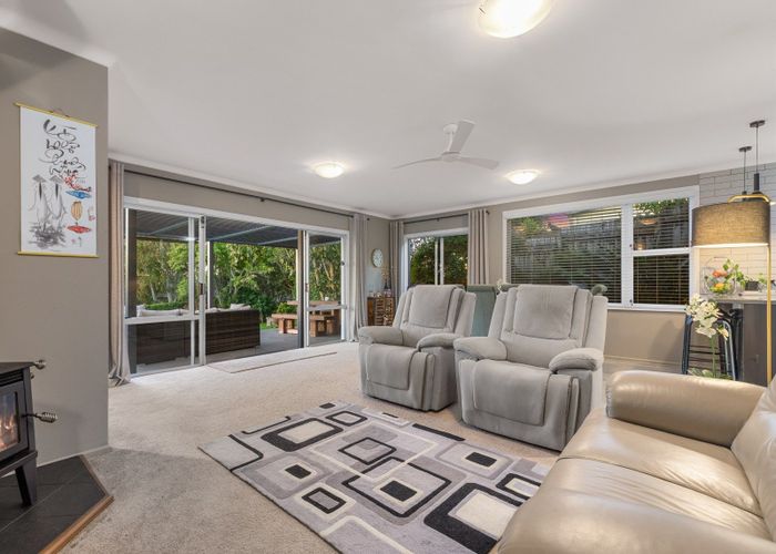  at 216 Welcome Bay Road, Welcome Bay, Tauranga, Bay Of Plenty