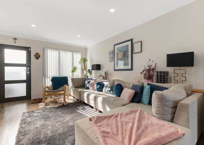  at 9 Lovely Lane, Manurewa, Manukau City, Auckland