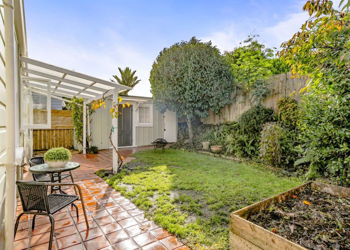  at 12 Wynyard Road, Mount Eden, Auckland