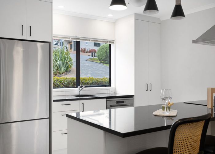  at 15/55 Verbena Road, Birkdale, North Shore City, Auckland