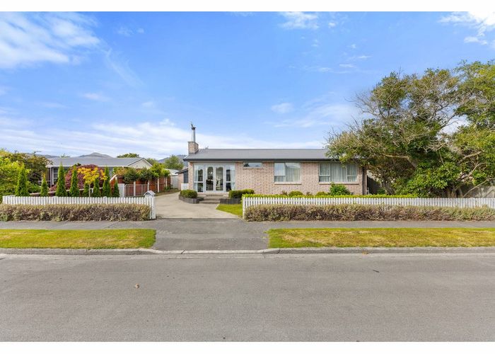  at 4 Chevy Place, Hoon Hay, Christchurch