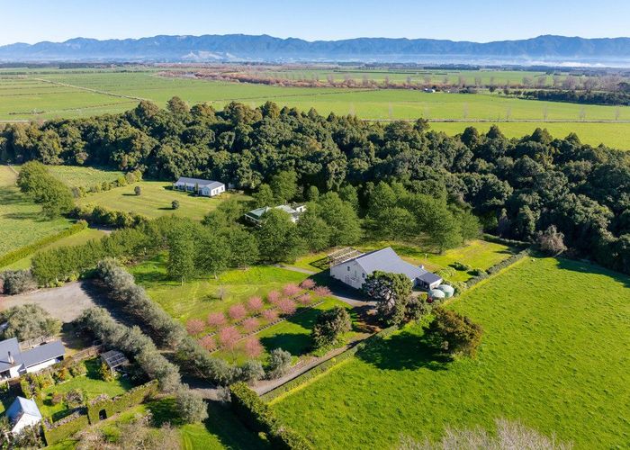  at 2111 Kahutara Road, Martinborough, South Wairarapa, Wellington