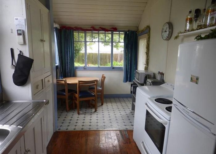  at 125b Holly Road, St. Albans, Christchurch City, Canterbury