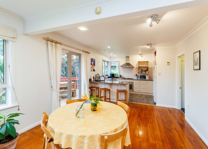 For sale 39 Lincoln Terrace, Hokowhitu, Palmerston North, Manawatu