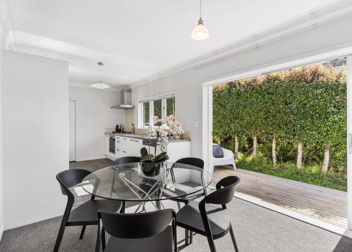  at 26 Sutherland Road, Point Chevalier, Auckland