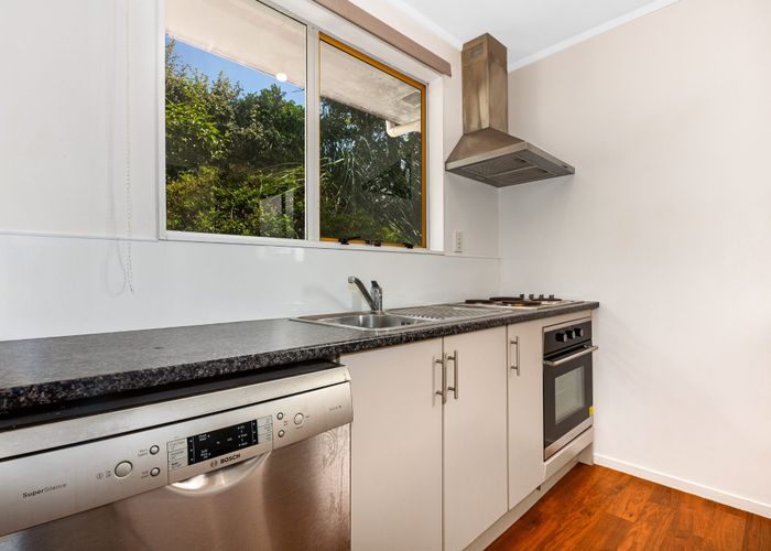  at 8 Halyard Place, Whitby, Porirua