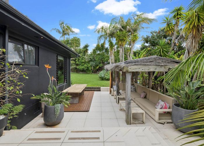  at 158 Fisher Parade, Farm Cove, Manukau City, Auckland