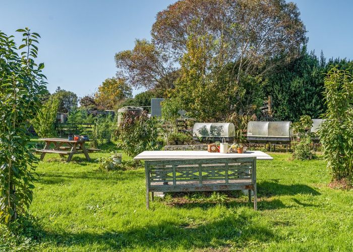  at 38 Clifton Avenue, Carterton