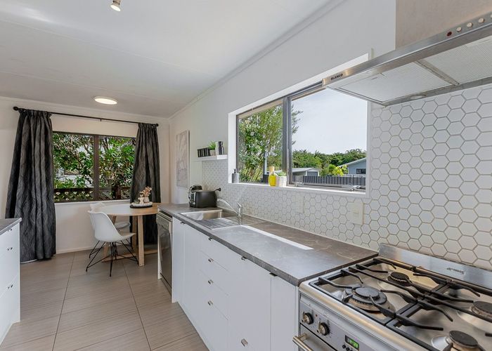  at 49a Leinster Avenue, Raumati South, Kapiti Coast, Wellington