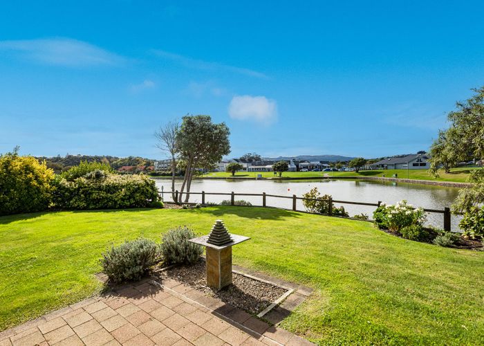  at 7 Lakeside Villas, Whitby, Porirua