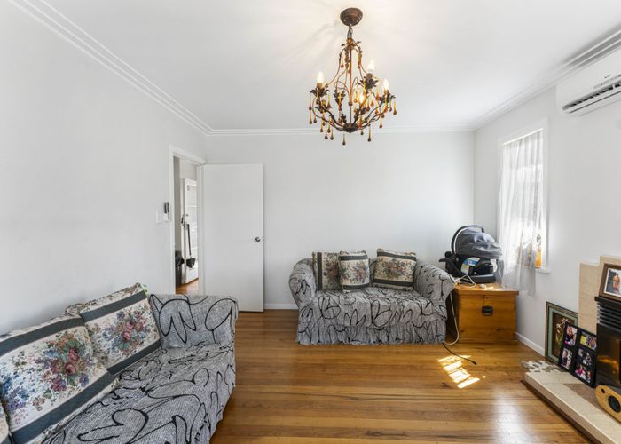  at 11 Coxhead Road, Manurewa, Manukau City, Auckland