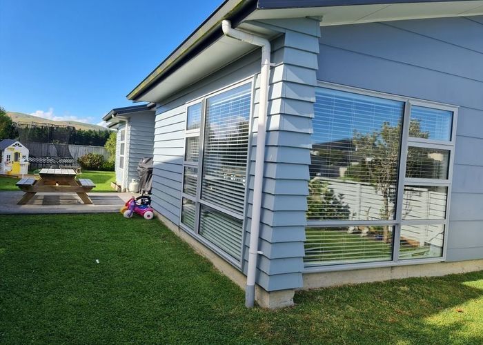  at 90A Endeavour Drive, Whitby, Porirua, Wellington