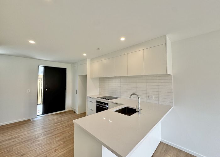  at 6/18 Feilding Street, Addington, Christchurch City, Canterbury