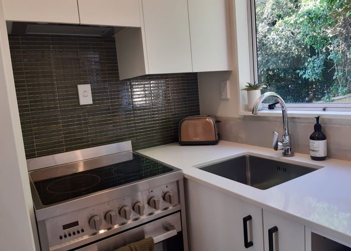  at 3A Roberts Street, Tawa, Wellington