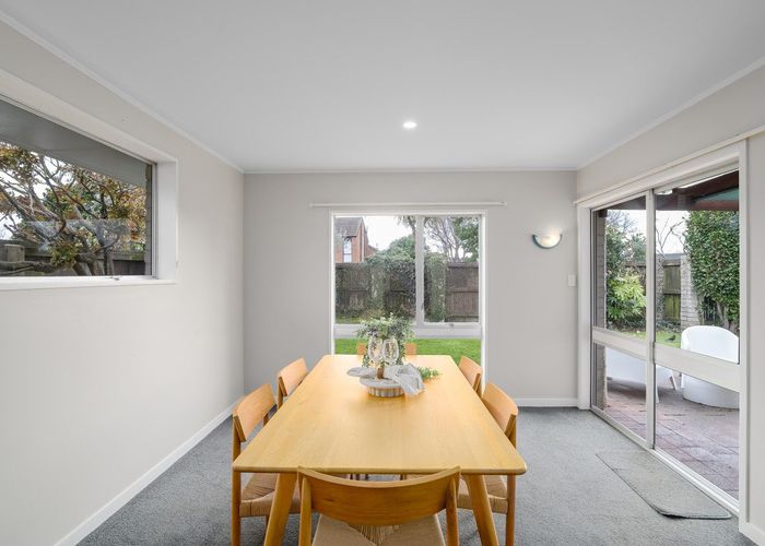  at 18 Mendip Place, Casebrook, Christchurch City, Canterbury