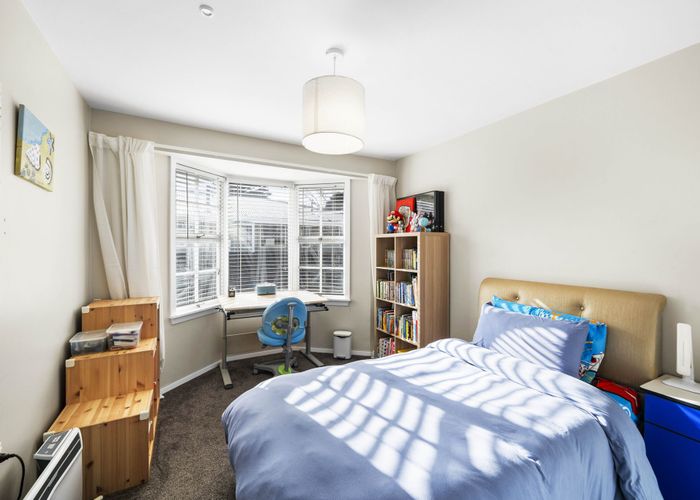  at 2/385 Withells Road, Avonhead, Christchurch City, Canterbury