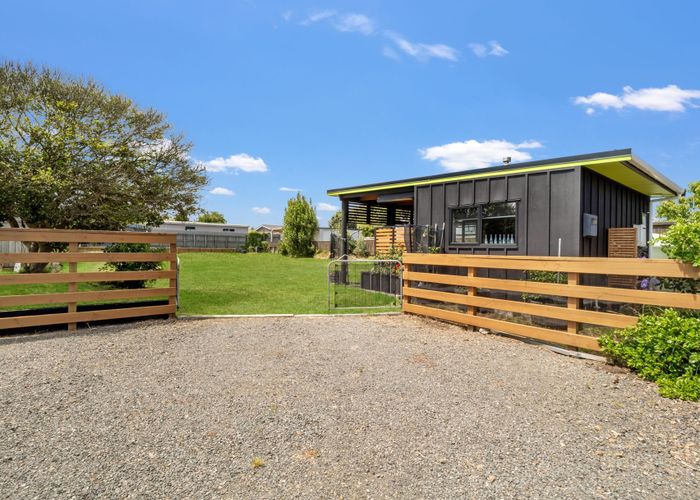  at 573a Waitarere Beach Road, Waitarere Beach, Horowhenua, Manawatu / Whanganui