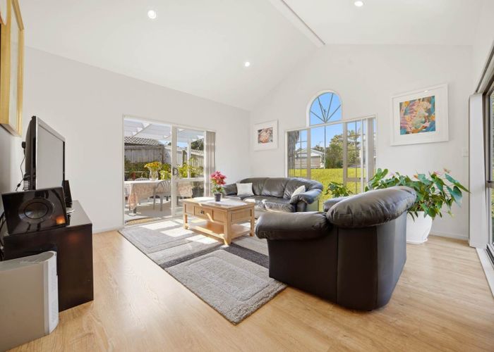  at 77 Nimstedt Avenue, Oteha, North Shore City, Auckland